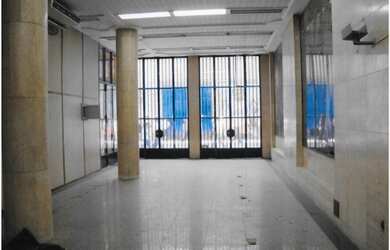 Imagem: O depósito possui 815m² de Área e está localizado em Centro