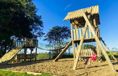 Imagem: O terreno possui 500m² de Área e está localizado em Barreira