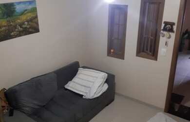 Imagem: A casa em condomínio possui 2 Dormitórios, 2 Banheiros, 1