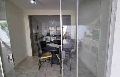 Imagem 4: Sobrado com 4 dormitórios à venda, 184 m² por R$ 770.000 - Residencial...