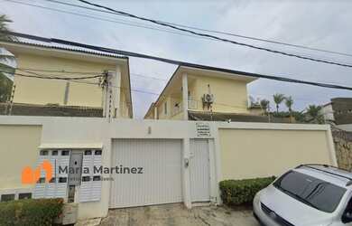 Imagem: A casa em condomínio possui 4 Dormitórios, 5 Banheiros, 2