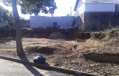 Imagem: O terreno possui 208m² de Área e está localizado em Jardim