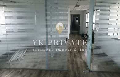 Imagem: O depósito possui 1 Vaga na garagem e 47m² de Área e está