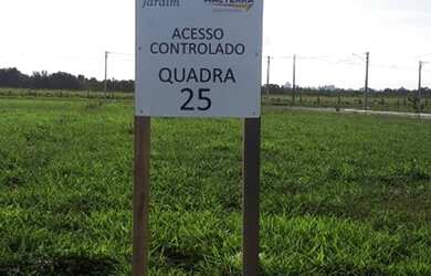 Imagem: O terreno possui 160m² de Área e está localizado em Centro