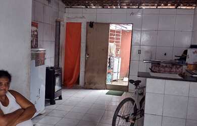 Imagem: A casa em condomínio possui 2 Dormitórios, 2 Banheiros, 82m²