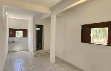 Imagem: O quarto está localizado em Candelária, Natal para alugar