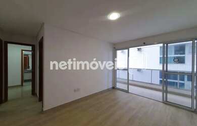 Imagem: O apartamento possui 2 Dormitórios, 2 Banheiros, 2 Vagas na