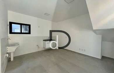 Imagem: O apartamento possui 1 Dormitório, 1 Banheiro, 1 Vaga na garagem