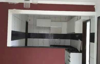 Imagem: A casa possui 2 Dormitórios, 1 Banheiro e está localizado