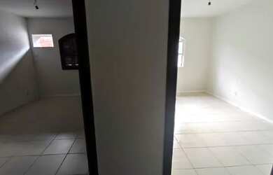Imagem 9: Casa filé nos Cavaleiros c/ 4qts, send 1suíte, 2brs, 2vgs, quintal, amrs pnjds