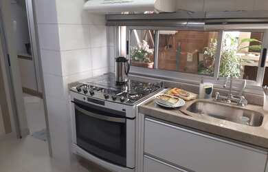 Imagem: O apartamento possui 3 Dormitórios, 3 Banheiros, 2 Vagas na