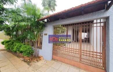 Imagem: A casa possui 3 Dormitórios, 1 Banheiro, 85m² de Área, Varanda