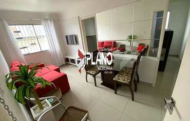 Imagem: O apartamento possui 2 Dormitórios, 1 Banheiro, 2 Vagas na