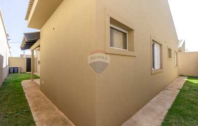 Imagem 11: Casa com 3 suítes à venda de 166 m² por R$ 870.000 - Residencial Alto do Vale - Cravinhos