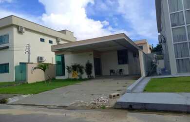 Imagem: A casa em condomínio possui 3 Dormitórios, 4 Banheiros, 2