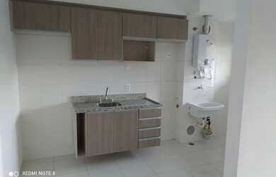 Imagem: O apartamento possui 3 Dormitórios, 2 Banheiros, 2 Vagas na