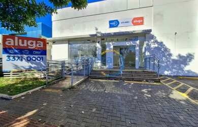 Imagem: O depósito possui 5 Vagas na garagem e 714m² de Área e está