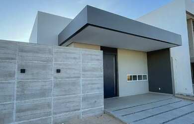 Imagem: A casa em condomínio possui 3 Dormitórios, 3 Banheiros, 2