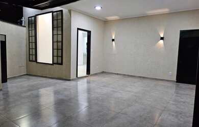 Imagem: Casa Moderna em Pouso Alegre com Alto Padrão de Acabamento