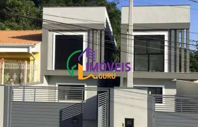 Imagem: A casa à venda possui 3 Dormitórios, 4 Banheiros, 2 Vagas