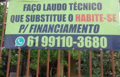 Imagem: A casa possui 3 Dormitórios, 3 Banheiros, 2 Vagas na garagem