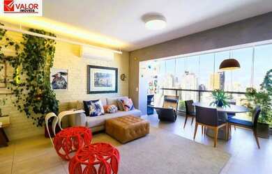 Imagem: O apartamento possui 2 Dormitórios, 2 Banheiros, 2 Vagas na