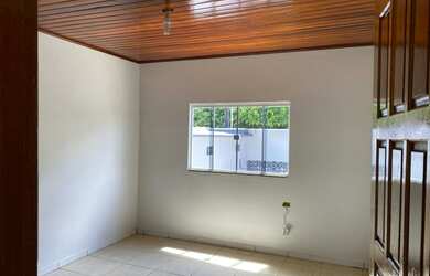 Imagem 1: VENDO CASA MISTA EM JUINA