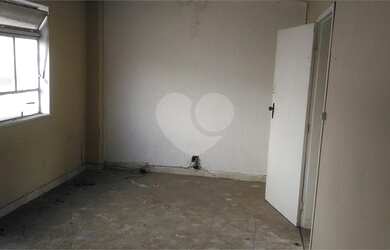 Imagem 8: Esquina bem localizado com Prédio construido Rua Duarte de Azevedo X Rua Jovita