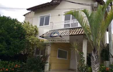 Imagem: A casa em condomínio possui 4 Dormitórios, 4 Banheiros, 2