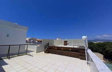 Imagem: O apartamento na cobertura possui 3 Dormitórios, 4 Banheiros