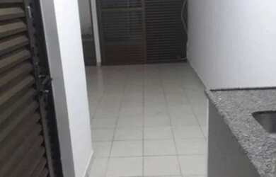 Imagem: O depósito possui 2.200m² de Área e está localizado em