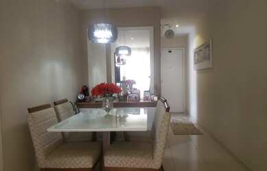 Imagem: O apartamento possui 3 Dormitórios, 2 Banheiros, 1 Vaga na