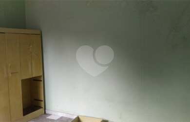 Imagem 3: Esquina bem localizado com Prédio construido Rua Duarte de Azevedo X Rua Jovita