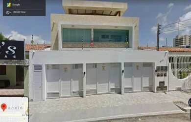 Imagem: A casa possui 2 Dormitórios, 2 Banheiros, 1 Vaga na garagem