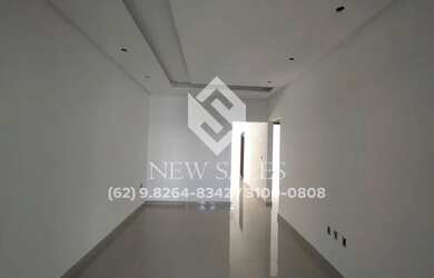 Imagem: A casa possui 3 Dormitórios, 3 Banheiros, 2 Vagas na garagem