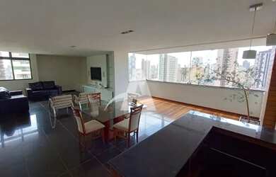 Imagem: O apartamento possui 5 Dormitórios, 5 Banheiros, 1 Vaga na