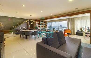 Imagem: O apartamento na cobertura possui 3 Dormitórios, 5 Banheiros