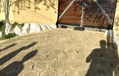 Imagem: A chácara possui 744m² de Área e está localizado em Centro