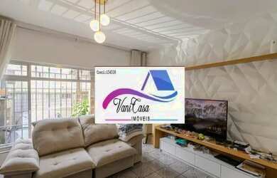 Imagem: A casa possui 3 Dormitórios, 4 Banheiros, 2 Vagas na garagem