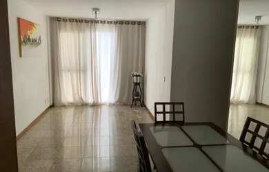 Imagem: O apartamento possui 3 Dormitórios, 3 Banheiros, 4 Vagas na