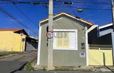 Imagem: A casa possui 1 Dormitório, 1 Banheiro, 40m² de Área e está