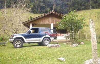 Imagem: A fazenda possui 466.000m² de Área e está localizado em