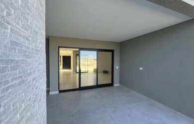 Imagem 4: Casa em condomínio com 3 dormitórios à venda, 257m2 Santa Felicidade