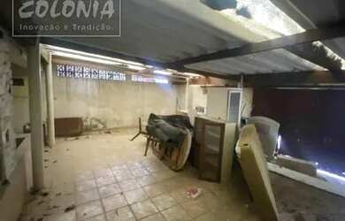 Imagem: A casa possui 2 Dormitórios, 1 Banheiro, 3 Vagas na garagem