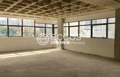 Imagem: Sala comercial à venda, 8 vagas, Lourdes - Belo Horizonte/MG