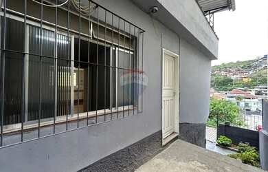 Imagem 4: CASA COM 2 QUARTOS RECEM REFORMADA EM DUAS PEDRAS - COM GARAGEM E TERRAÇO...