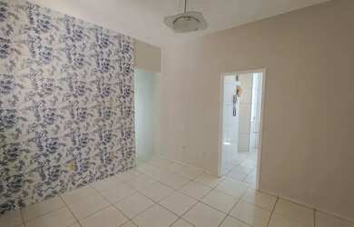 Imagem 2: Monteiro Lopes, 2 quartos em Frente a praça Batista Campos .NASCENTE...