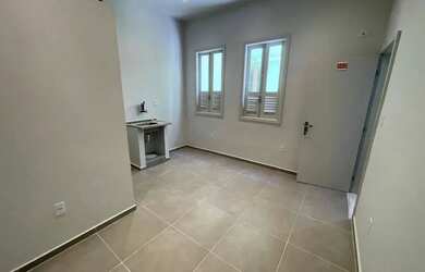 Imagem: A kitnet possui 1 Dormitório, 1 Banheiro, 35m² de Área e