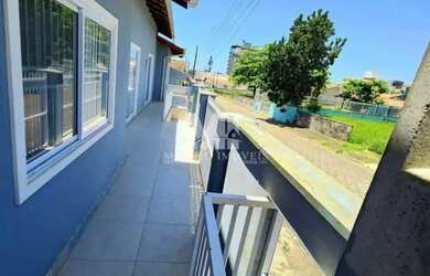 Imagem 5: Casa Localizada a 135 metros da Praia Central de Barra Velha - SC