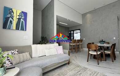 Imagem: A casa em condomínio possui 3 Dormitórios, 4 Banheiros, 4